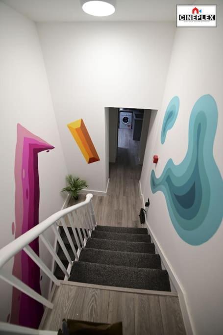 Appartamento Cheerful 1bed Studio Flat With Netflix And Wi-fi By Cineplex Short Lets & Serviced